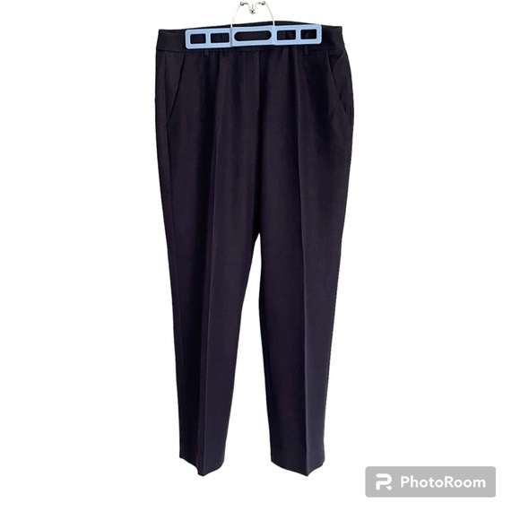TAHARI relaxed fit Navy Blue dress pants with front pockets. Office Wear size 4 - Picture 2 of 13